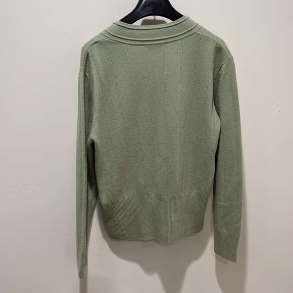Sandro Paris (NEW WITH TAGS) Vert Amande Wool and Cashmere Sweater, Pastel Green - Picture 7 of 8